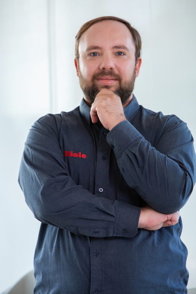 Thiago Sartori, Gerente Comercial da Riole e Promic Legis